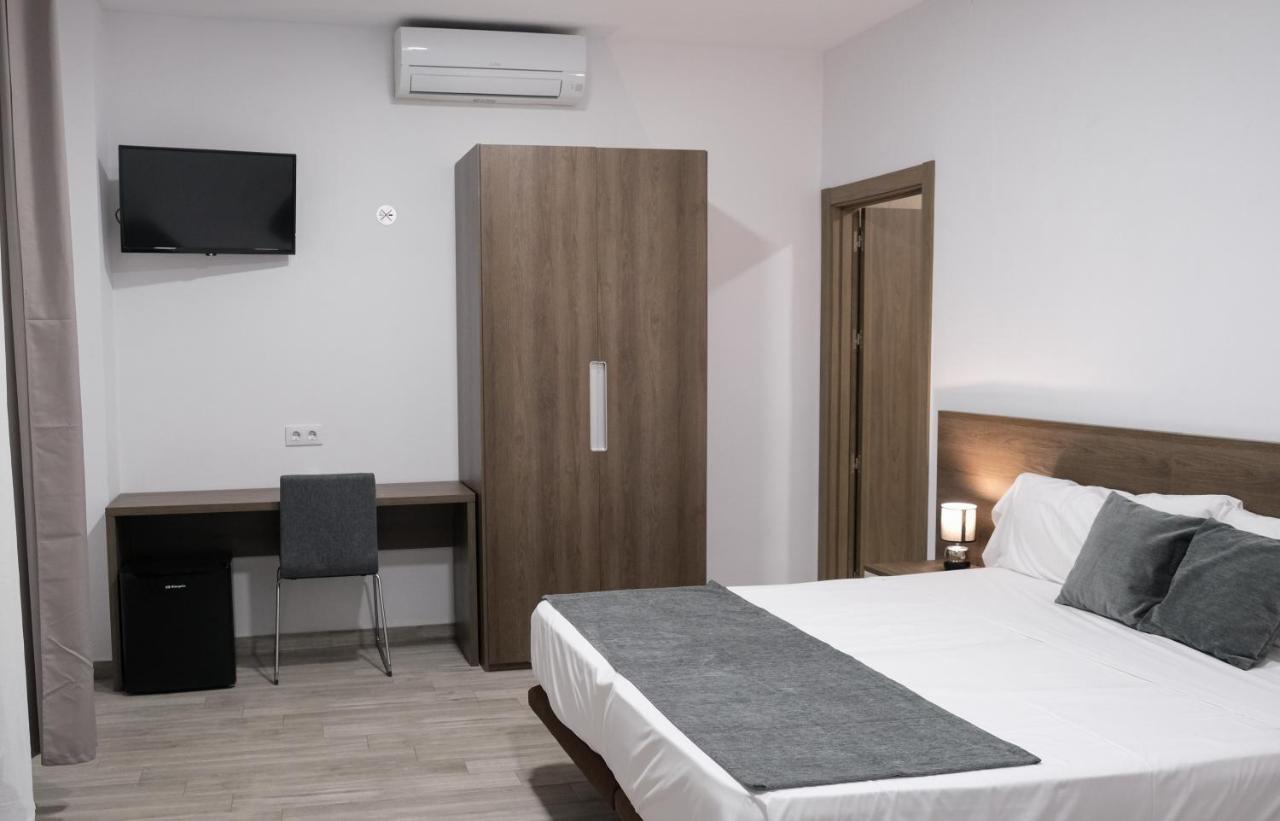 Hostal Tartessos Valencia Exteriör bild