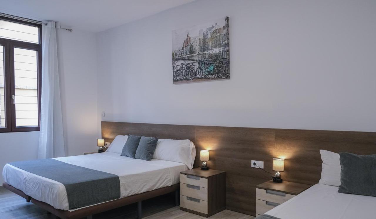 Hostal Tartessos Valencia Exteriör bild