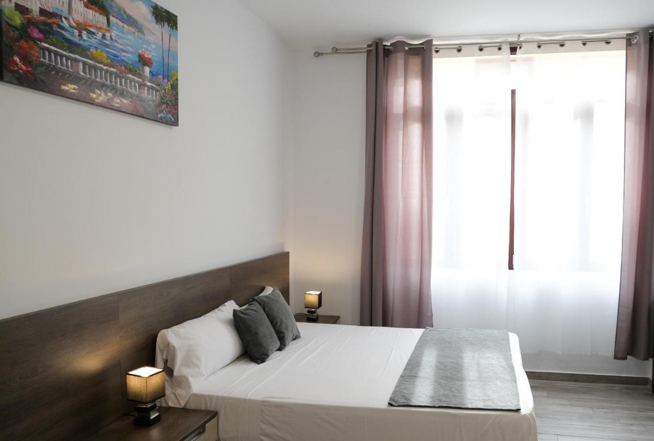 Hostal Tartessos Valencia Exteriör bild