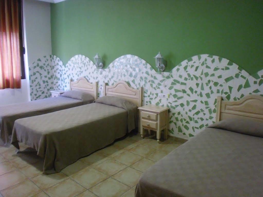 Hostal Tartessos Valencia Exteriör bild