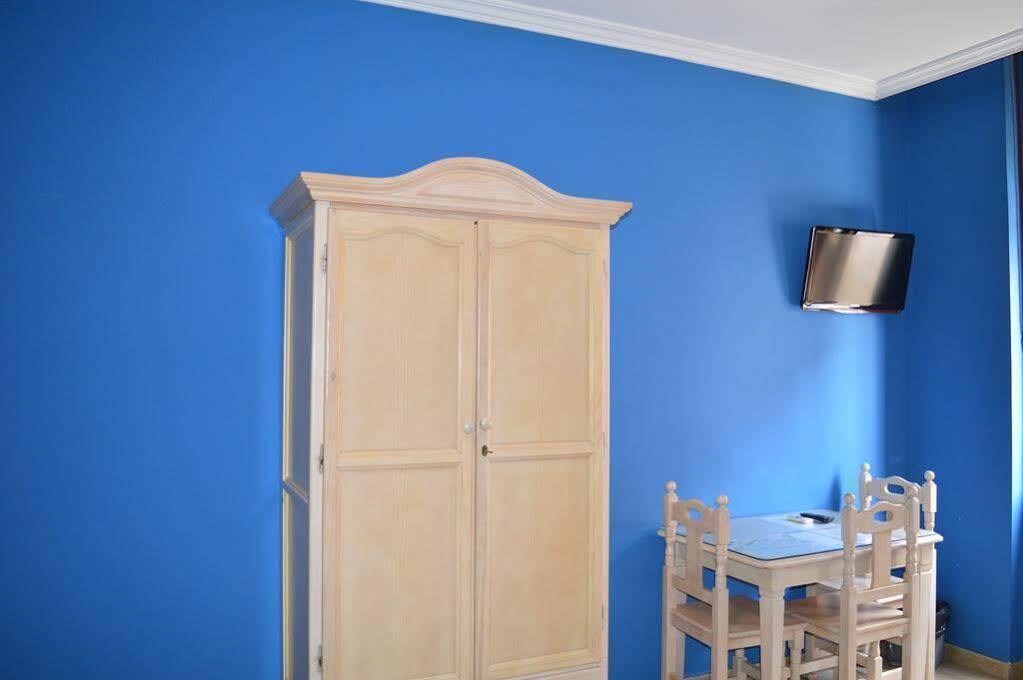 Hostal Tartessos Valencia Exteriör bild